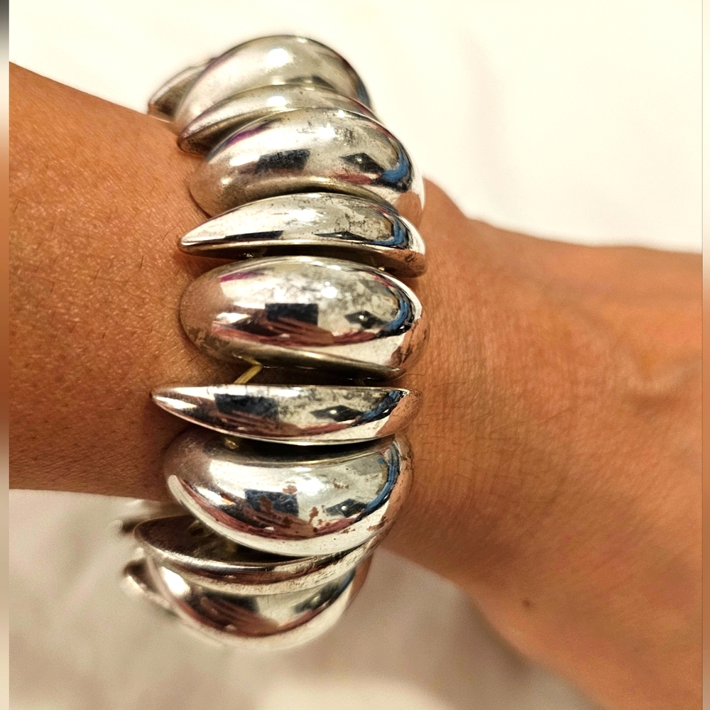 Elegant Silver Bracelet